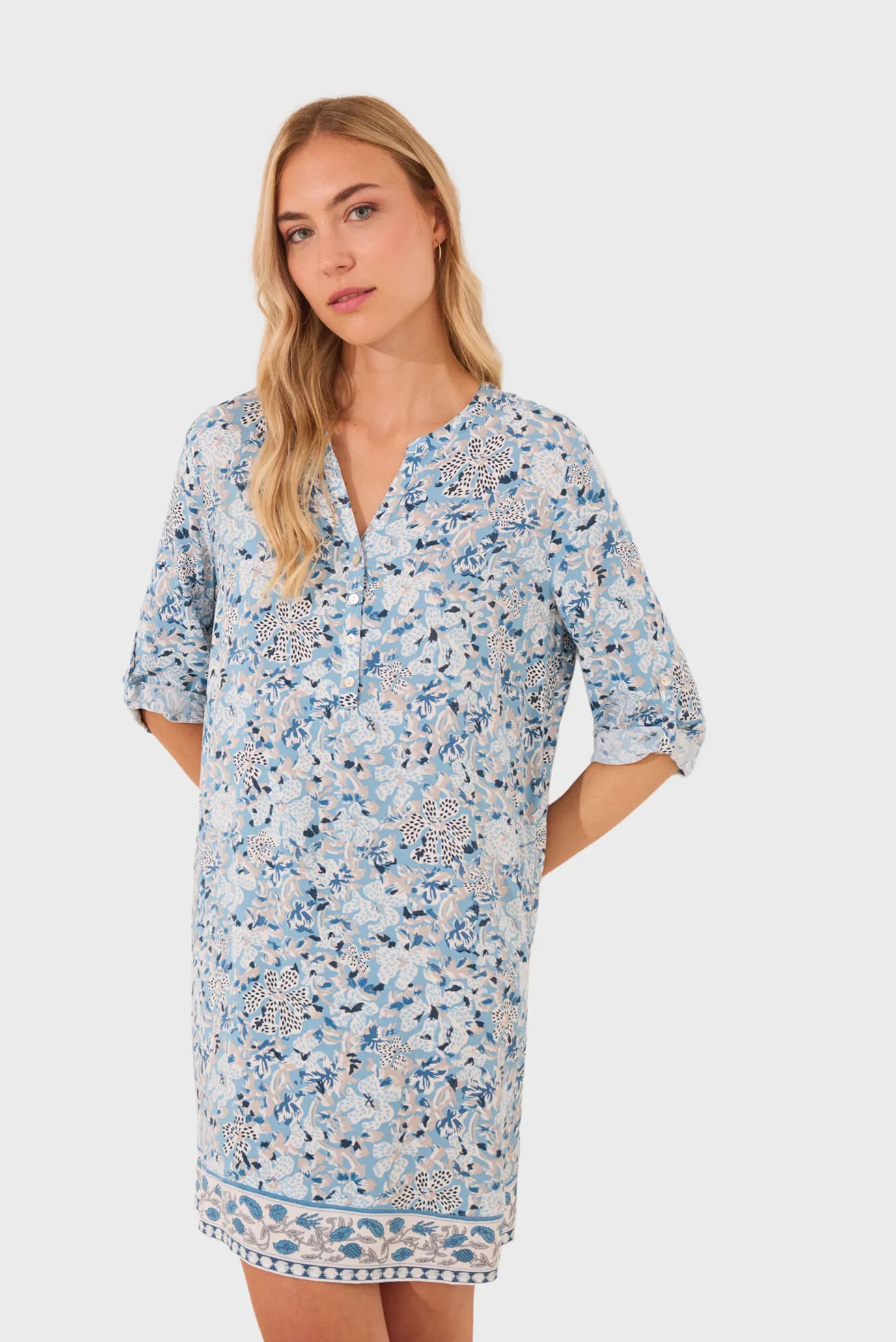 Жіноча нічна сорочка з візерунком 2