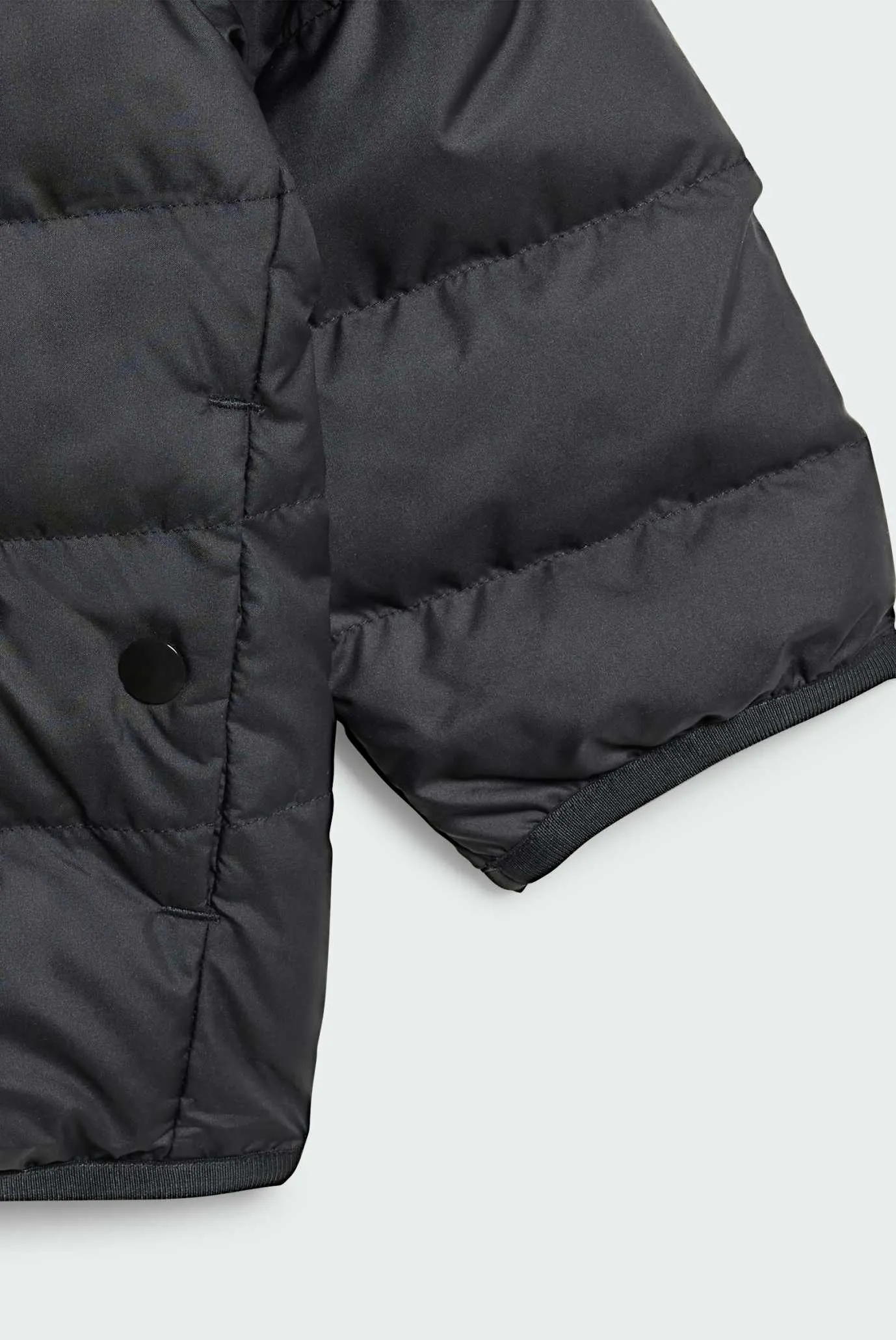 Детская черная куртка Adicolor Kids 4