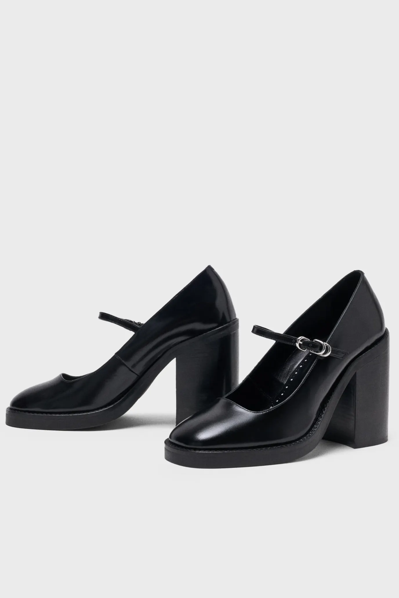 Жіночі чорні шкіряні туфлі 3