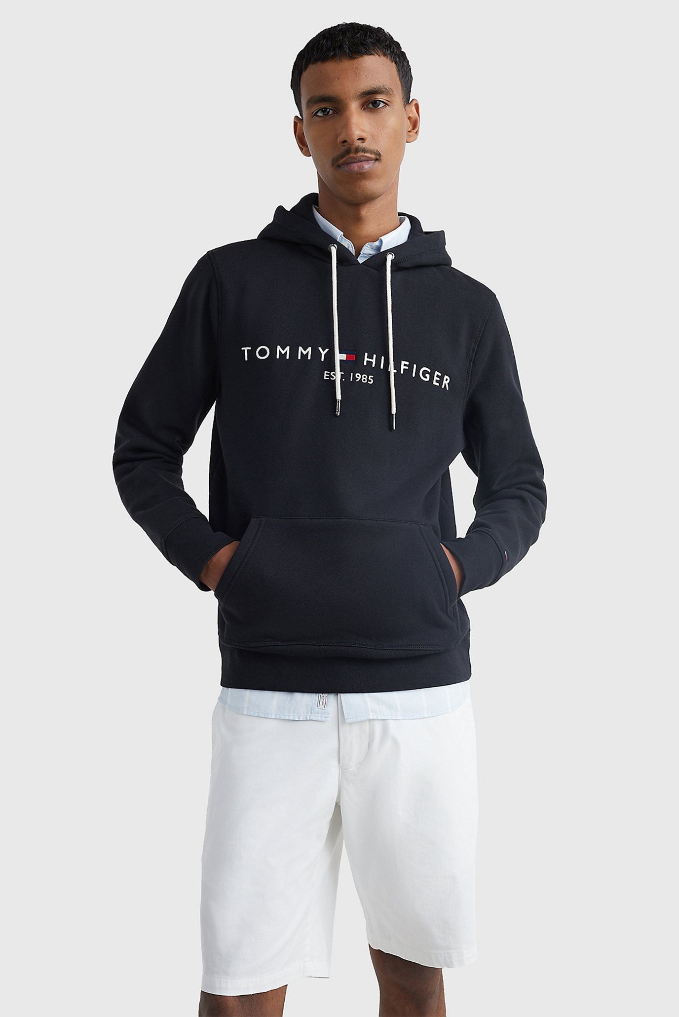 Мужское черное худи CORE TOMMY LOGO HOODY 1