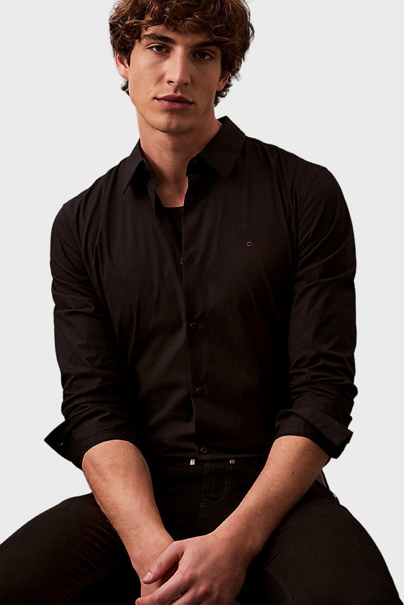 Мужская черная рубашка SOLID STRETCH SLIM Черный M Calvin Klein LV04LB145G Мужская черная рубашка SOLID STRETCH SLIM Черный M Calvin Klein LV04LB145G