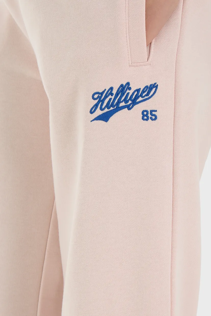 Детские пудровые спортивные брюки HILFIGER SCRIPT WIDE 3