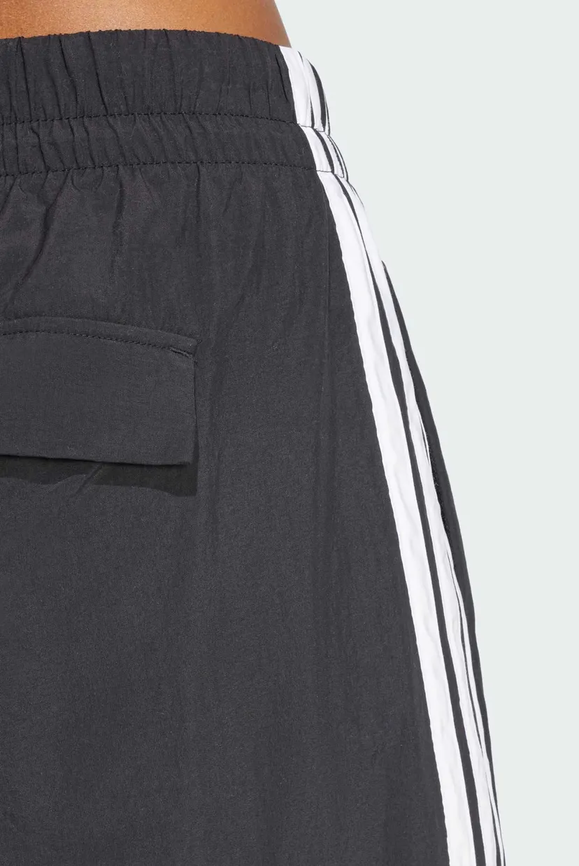 Женские черные спортивные брюки Essentials 3-Stripes Lifestyle Woven Parachute 5