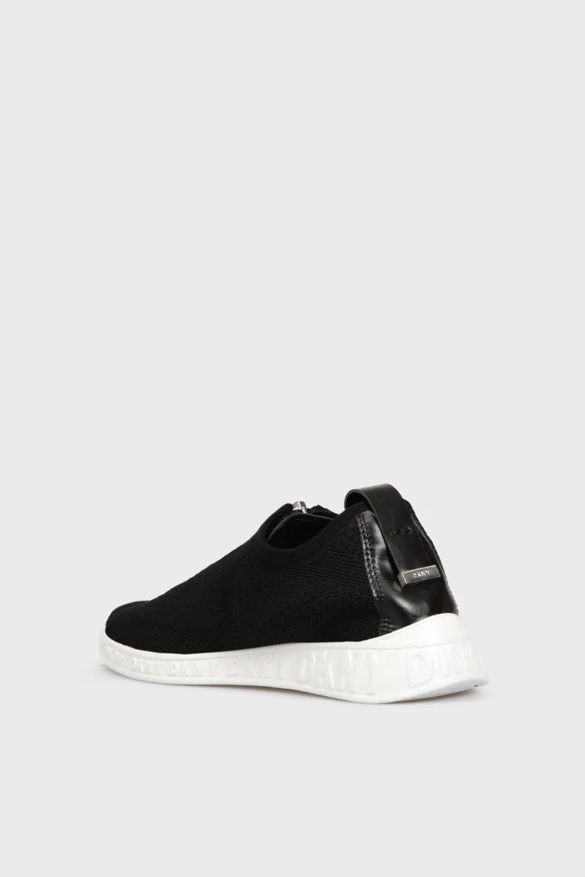 Жіночі чорні кросівки MELISSA 5