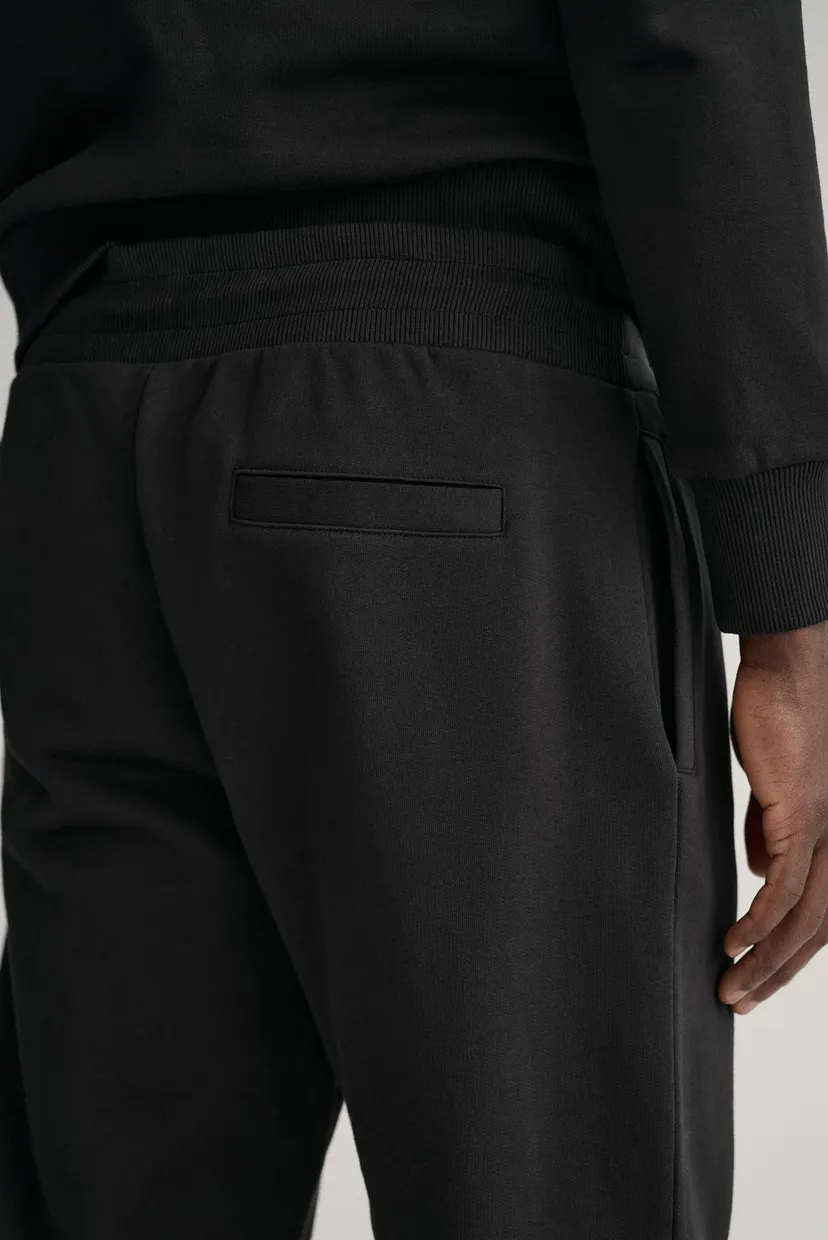 Мужские черные спортивные брюки TONAL ARCHIVE SHIELD PANTS 4
