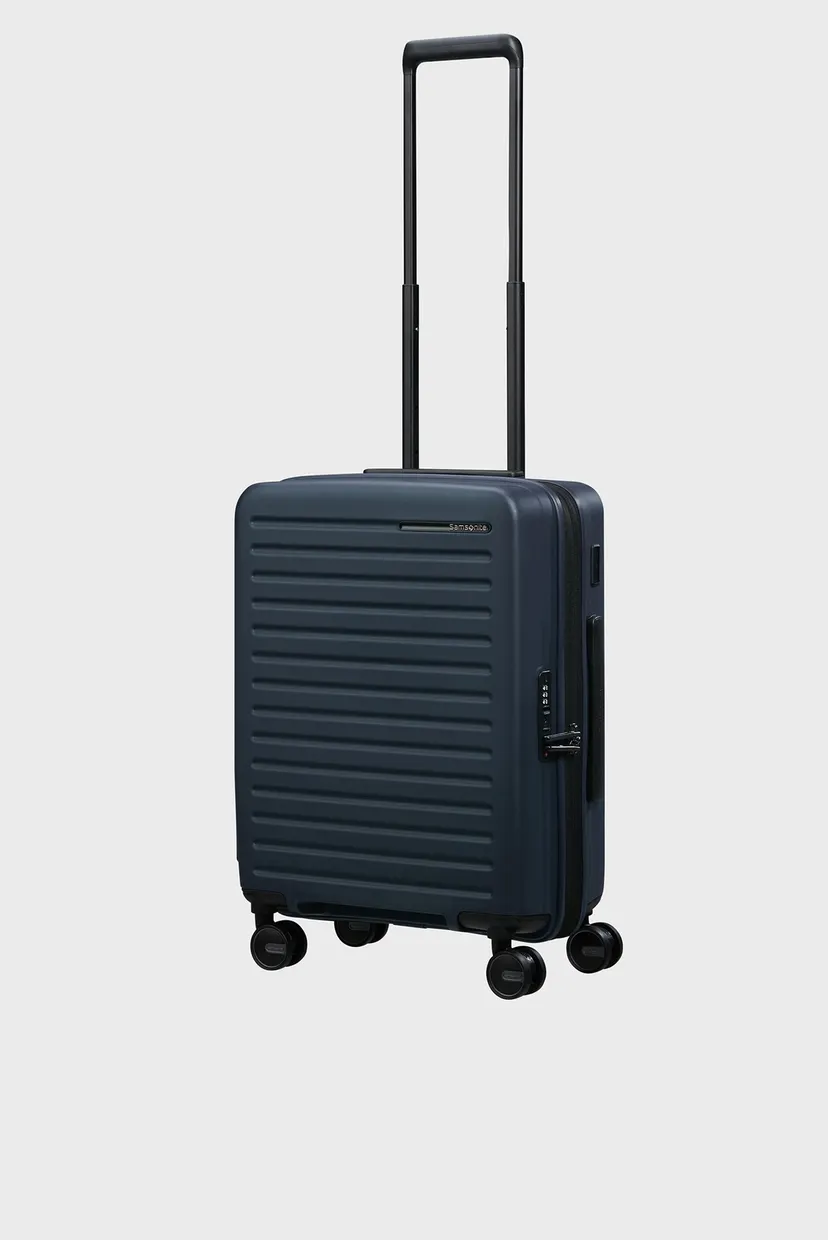 Темно-синий чемодан 55 см RESTACKD MIDNIGHT BLUE 3