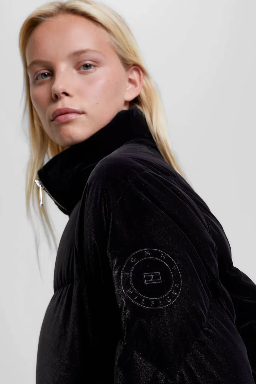 Жіночий чорний оксамитовий пуховик MODERN WAISTED VELVET DOWN JKT 4
