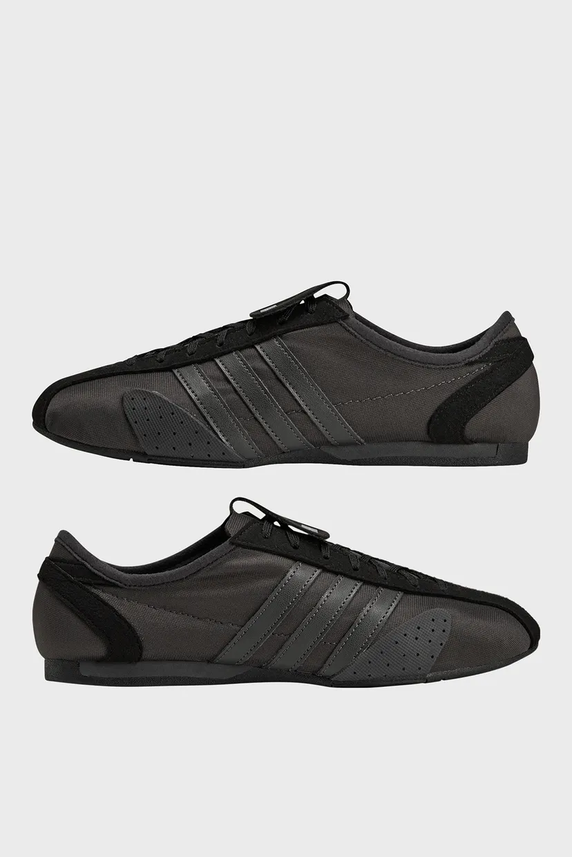 Женские черные кроссовки adidas by Stella McCartney Sportswear 76 7