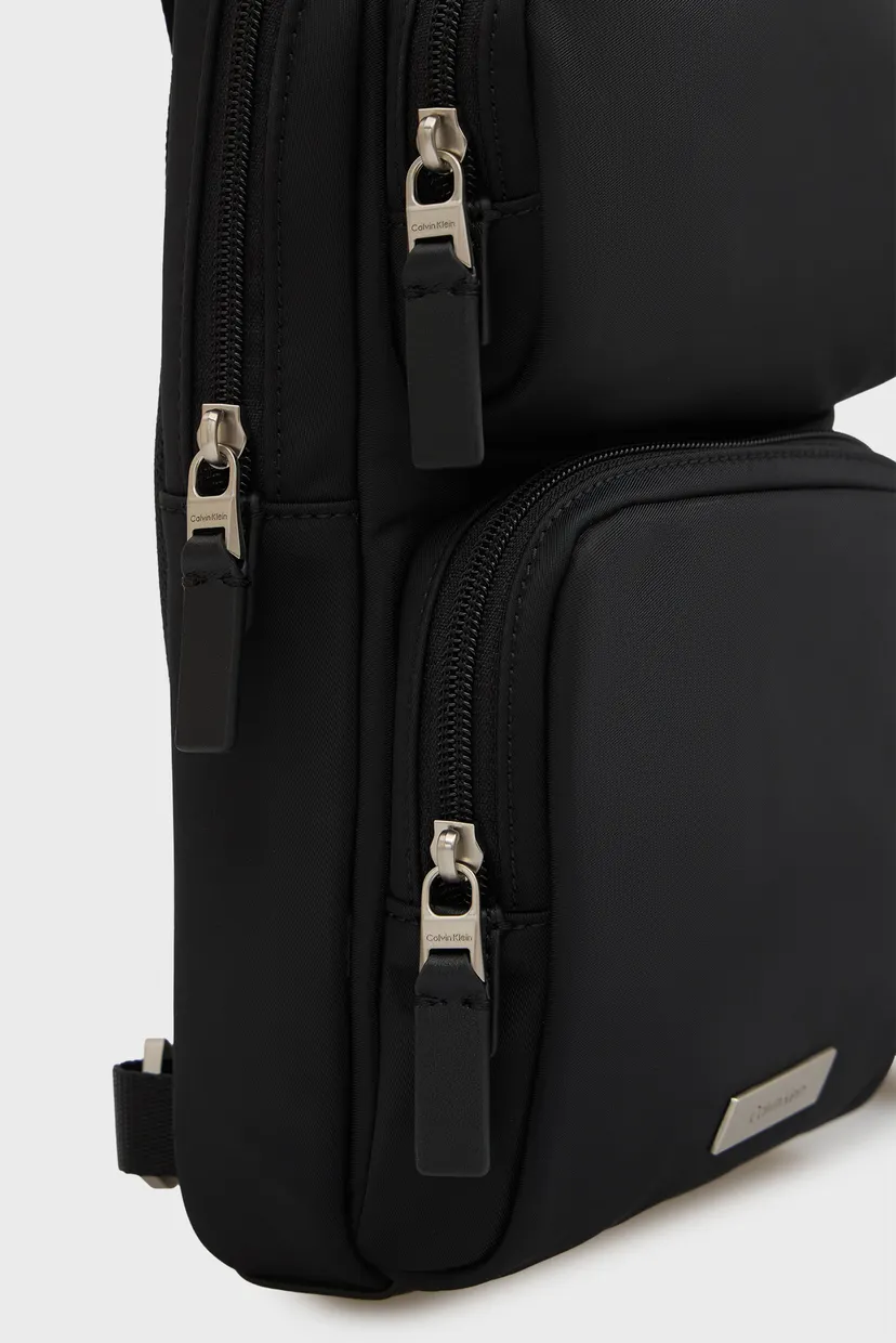 Мужская черная сумка CLEAN SQUARE SLING 6