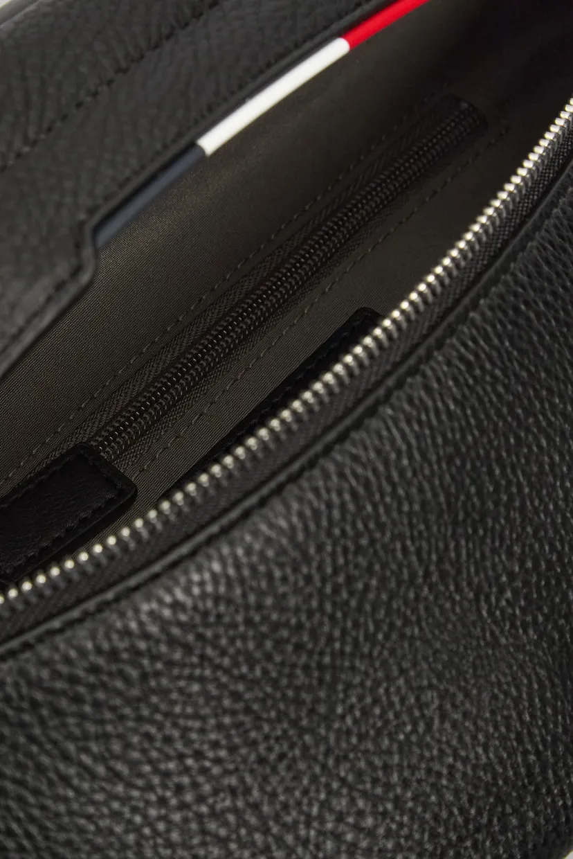 Мужская черная поясная сумка TH CENTRAL BUMBAG 6