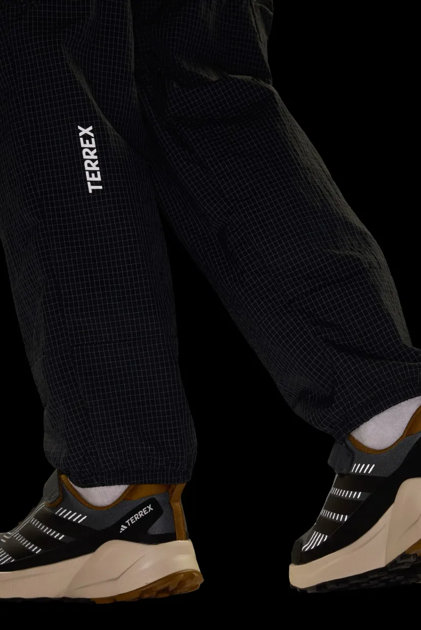 Детские черные спортивные брюки в клетку Terrex Kids Xploric CLIMA365 Cargo Kids 8