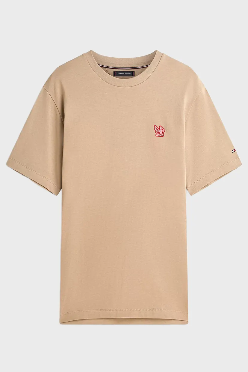 Чоловіча бежева футболка MODERN ATHLEISURE H BADGE TEE 5