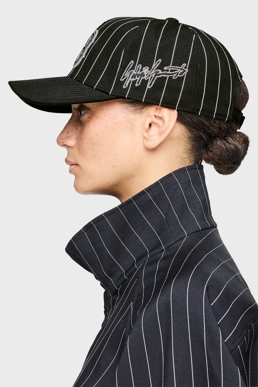 Черная кепка в полоску Y-3 PINSTRIPE 6