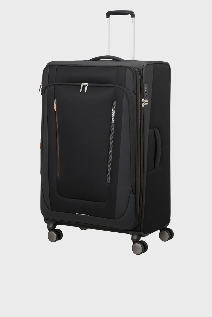 Черный чемодан 79 см WANDERLITE 6