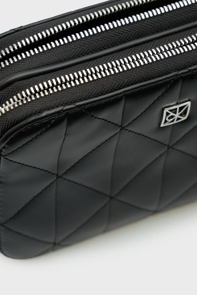 Жіноча чорна сумка QUILTED 6