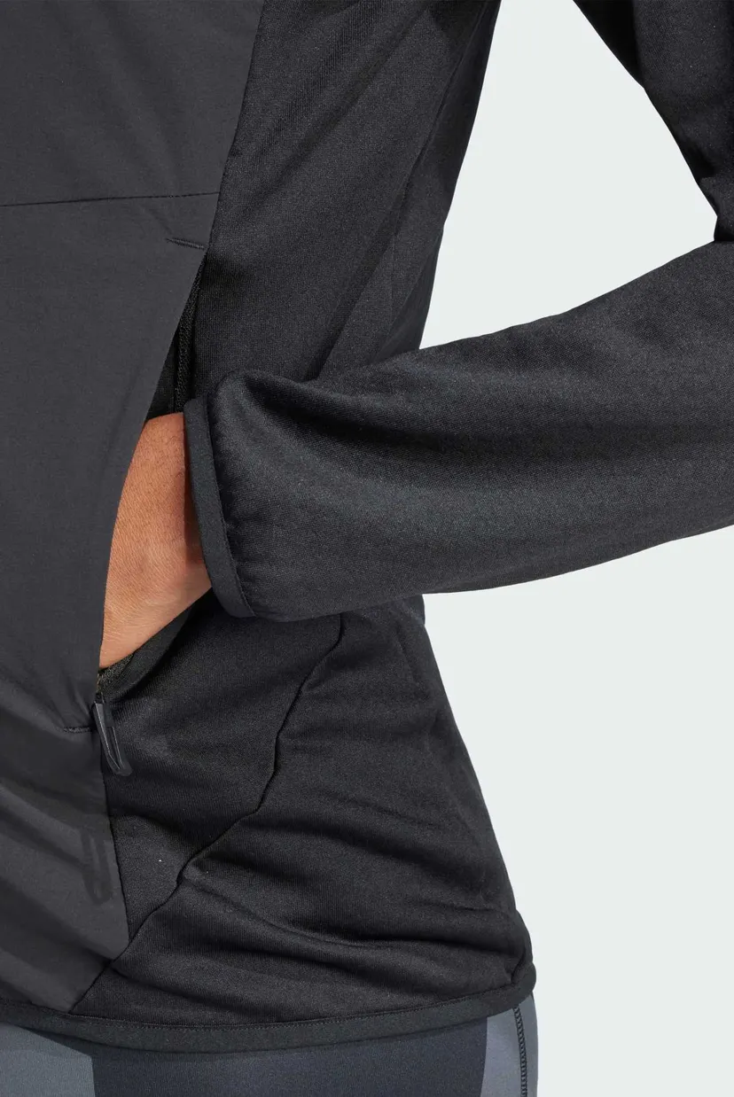Женская черная ветровка Terrex Xperior Climawarm+ Wind Light Fleece Hooded 5