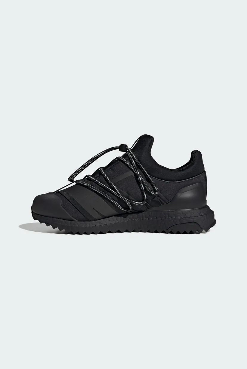 Чорні кросівки  ADIDAS X MOON BOOT ULTRABOOST 1.0 4