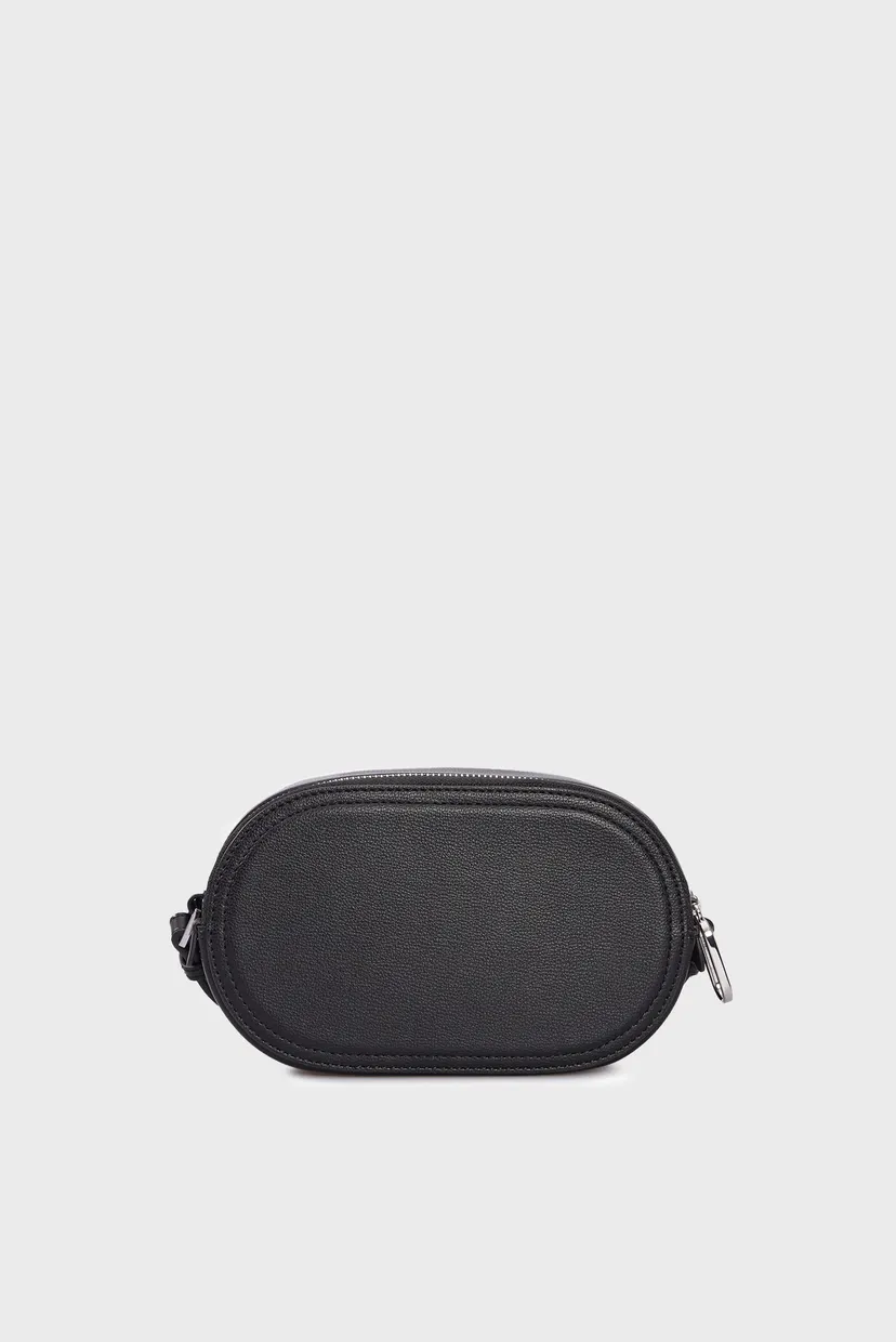 Женская черная сумка ESSENTIAL LOGO CAMERA BAG 4