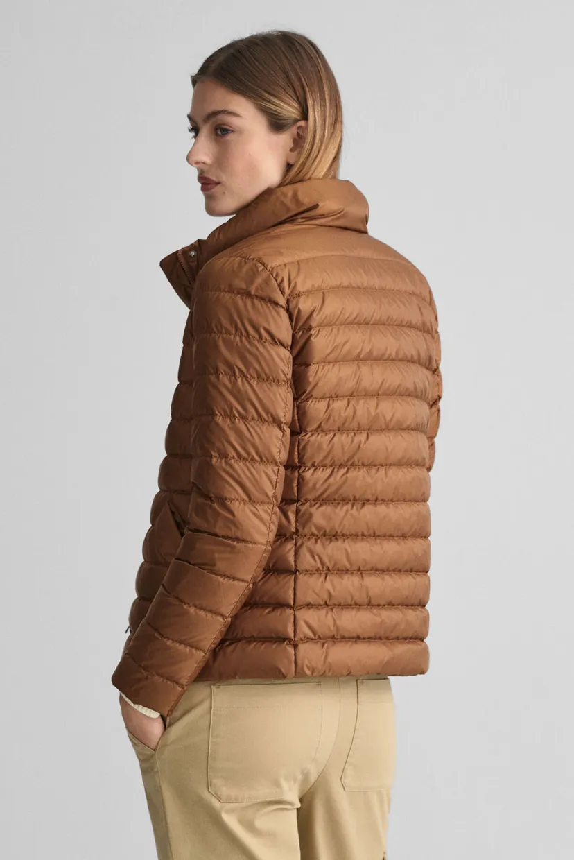 Жіночий бежевий пуховик LIGHT DOWN JACKET 3