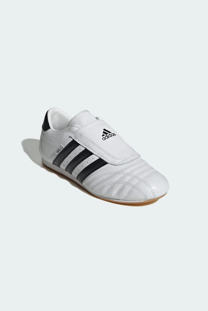 Женские белые кожаные кроссовки adidas Taekwondo 4