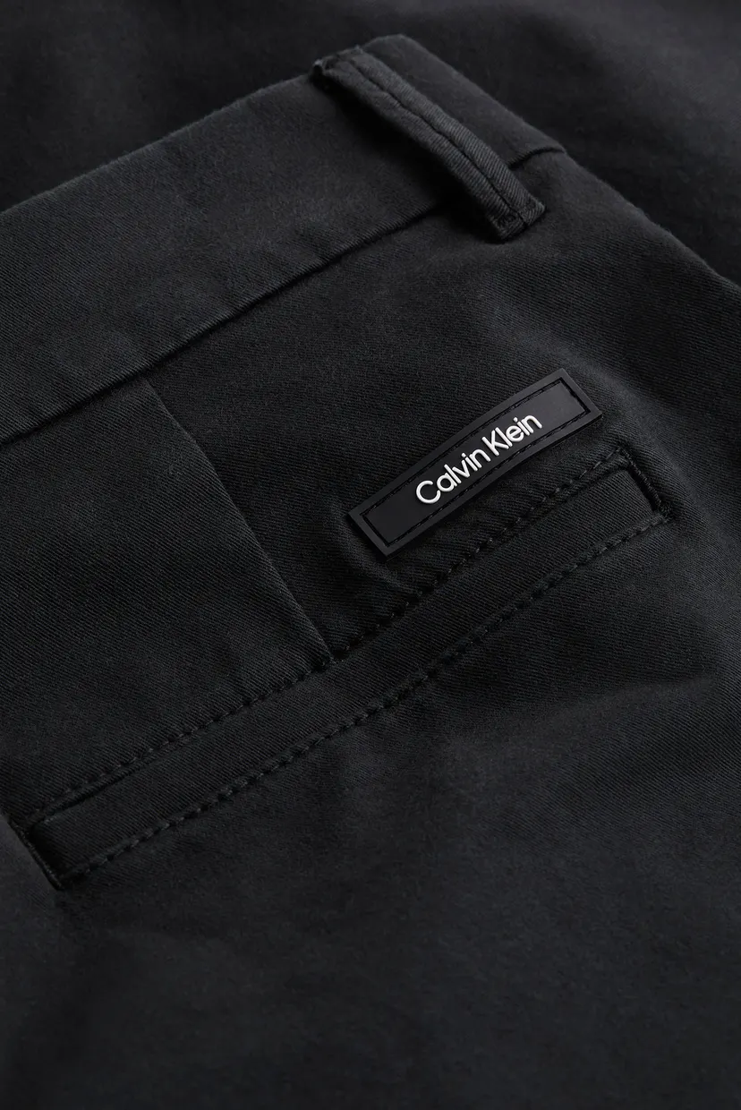 Мужские черные шорты MODERN TWILL SLIM CHINO 5