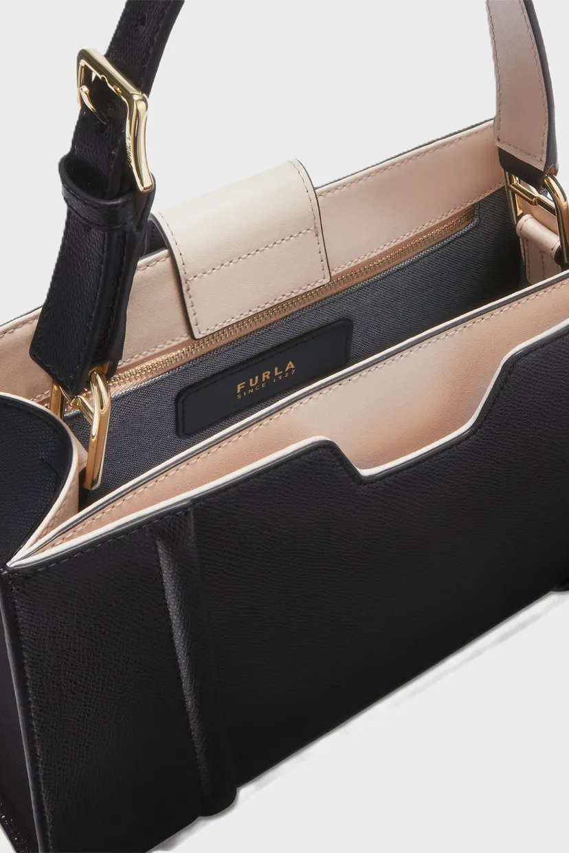 Жіноча чорна шкіряна сумка Furla WB01557ARE000O60001007 — MD-Fashion