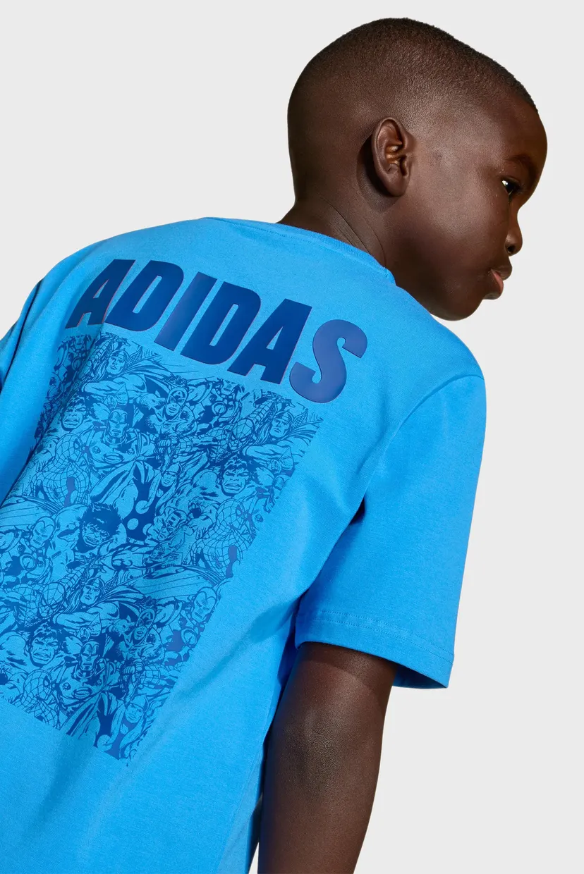 Дитяча блакитна футболка adidas Marvel Avengers Graphics 3