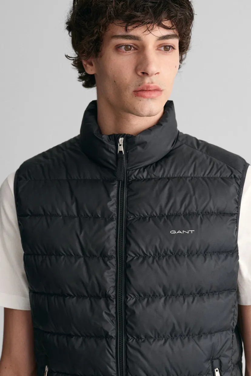 Мужской черный пуховой жилет LIGHT DOWN VEST 5