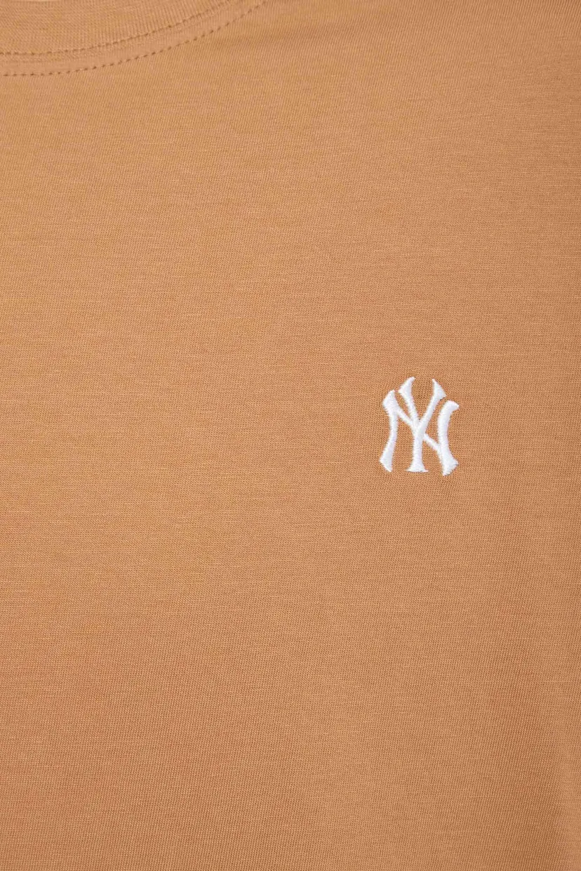 Руда футболка NEW YORK YANKEES BASE RUNNER (унісекс) 3
