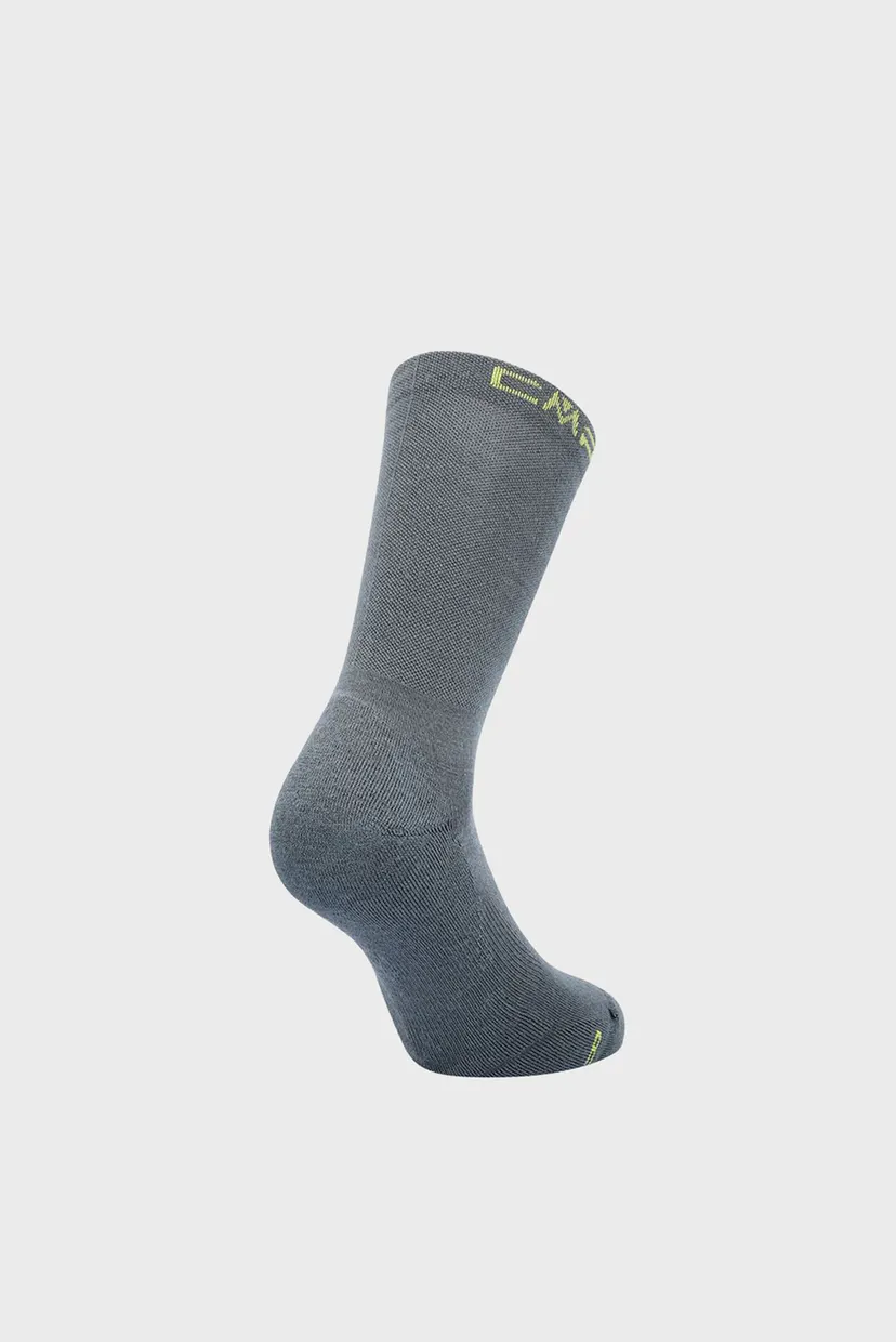 Чоловічі сірі шкарпетки HIKING WOOL 3