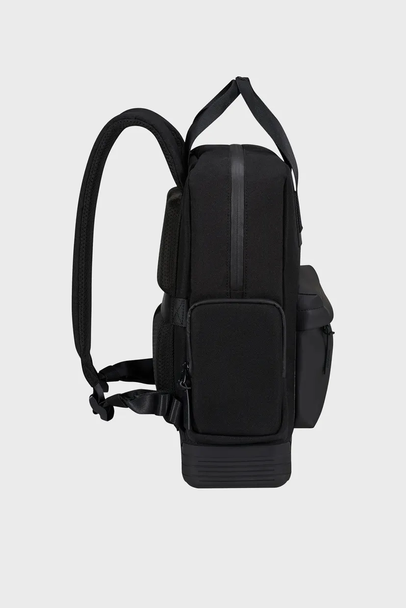 Женский черный рюкзак SOULPACK 5