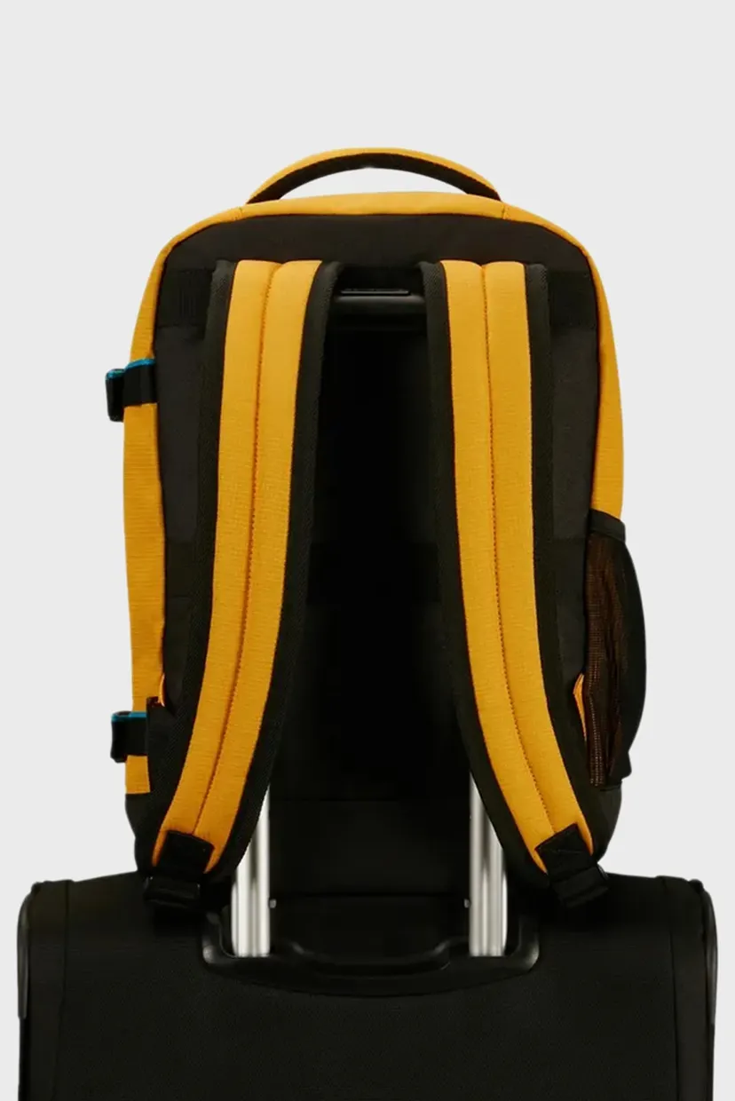 Мужской желтый рюкзак TAKE2CABIN YELLOW 3