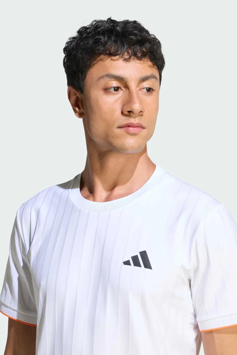 Чоловіча біла футболка TENNIS CLIMACOOL FREELIFT PRO 4