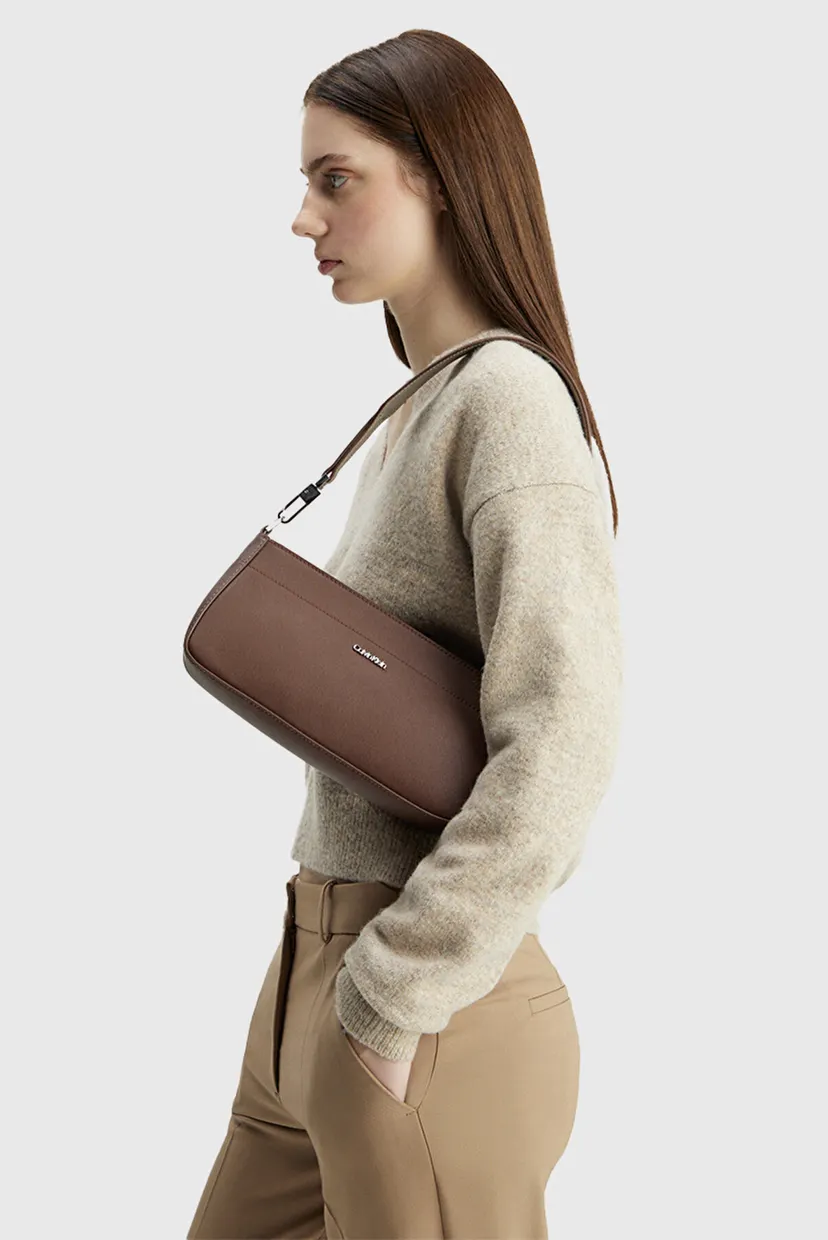 Женская коричневая сумка CK BUSINESS SHOULDER BAG_SAF Calvin Klein