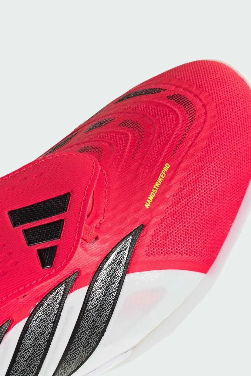 Розовые сороконожки PREDATOR PRO Fold-Over Tongue Turf Football 8