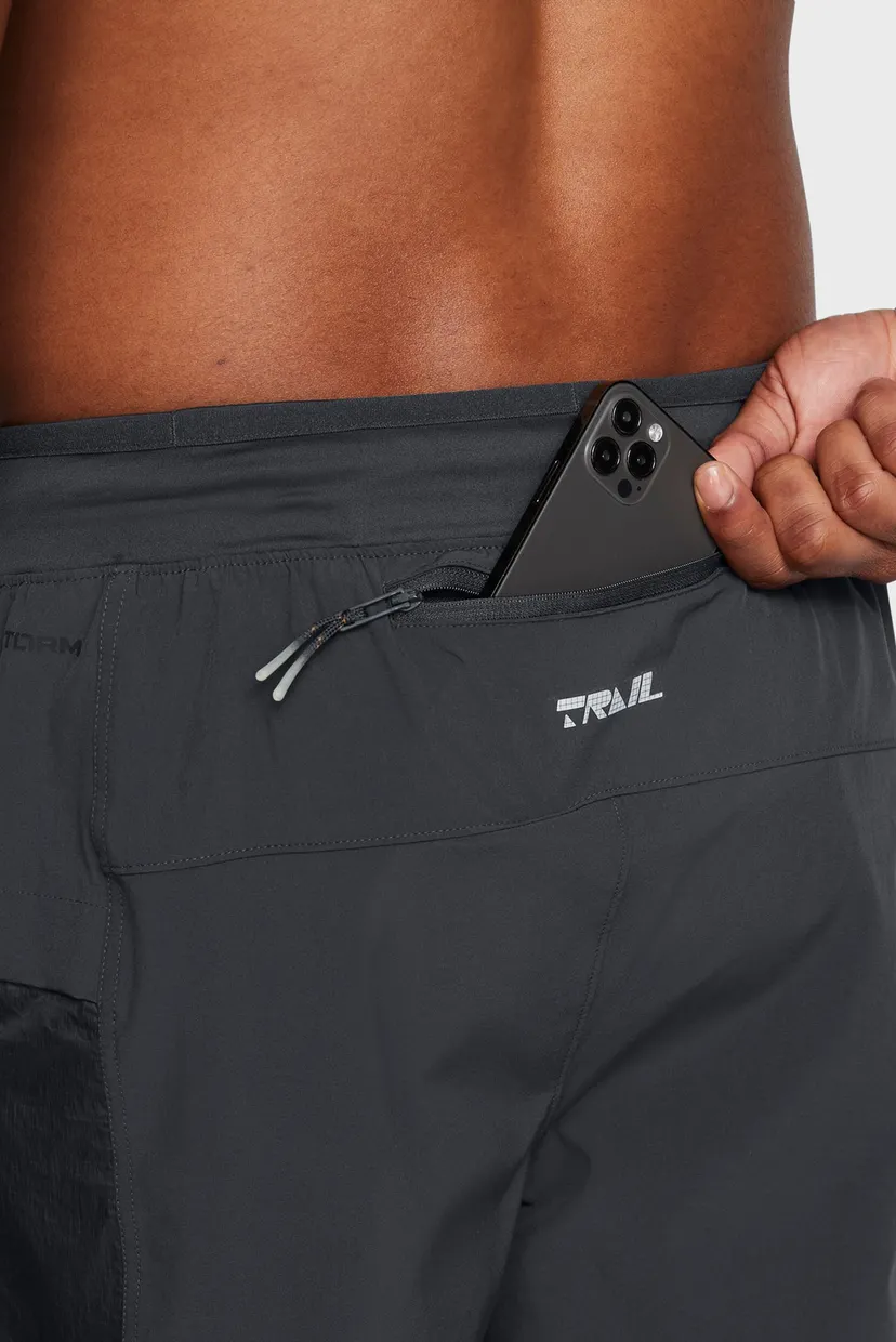 Мужские темно-серые спортивные брюки UA TRAIL RUN PANTS 5