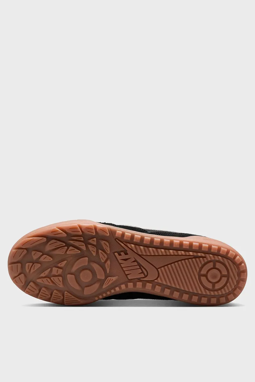 Жіночі чорні шкіряні снікерси W NIKE TERRA MANTA 7