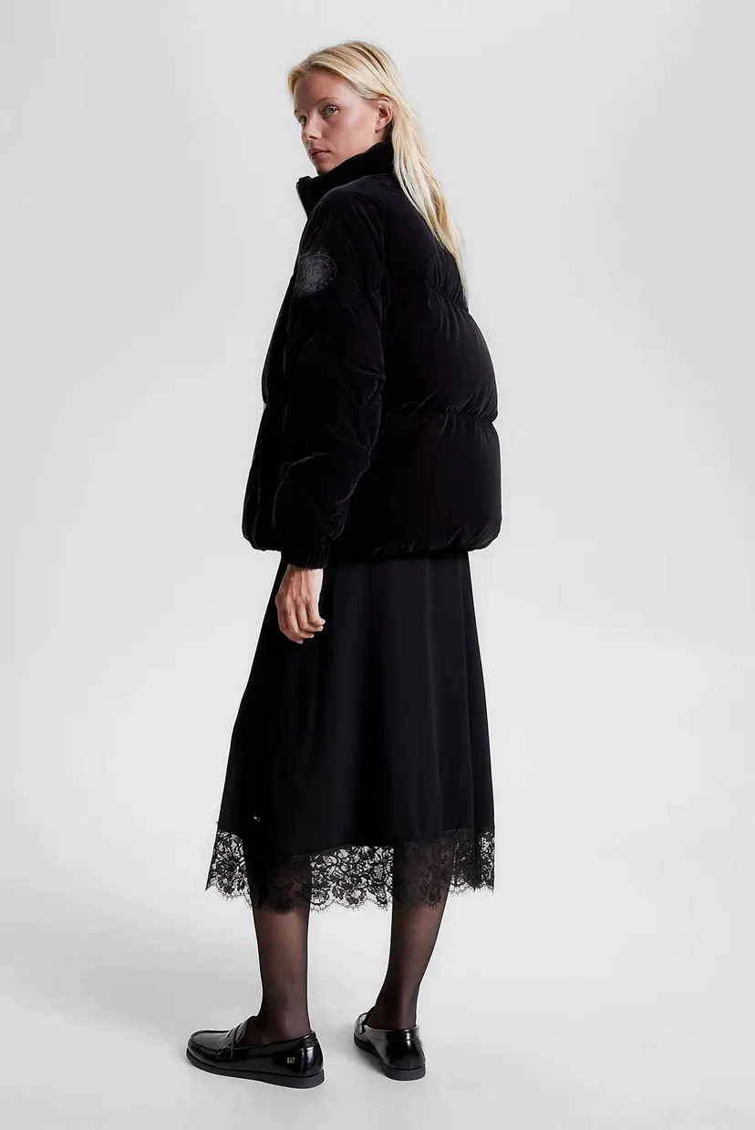 Женский черный бархатный пуховик MODERN WAISTED VELVET DOWN JKT 3