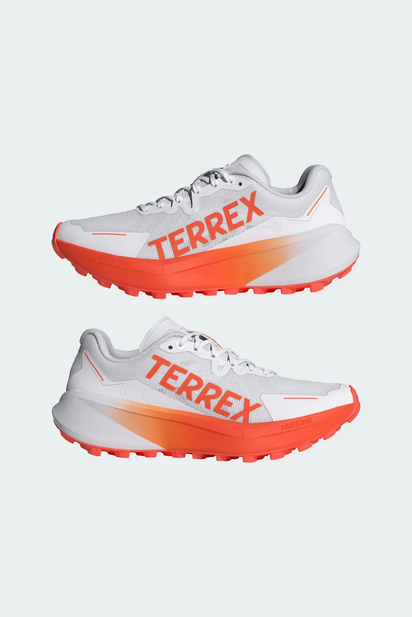 Женские белые кроссовки Terrex Agravic 3 Trail 7