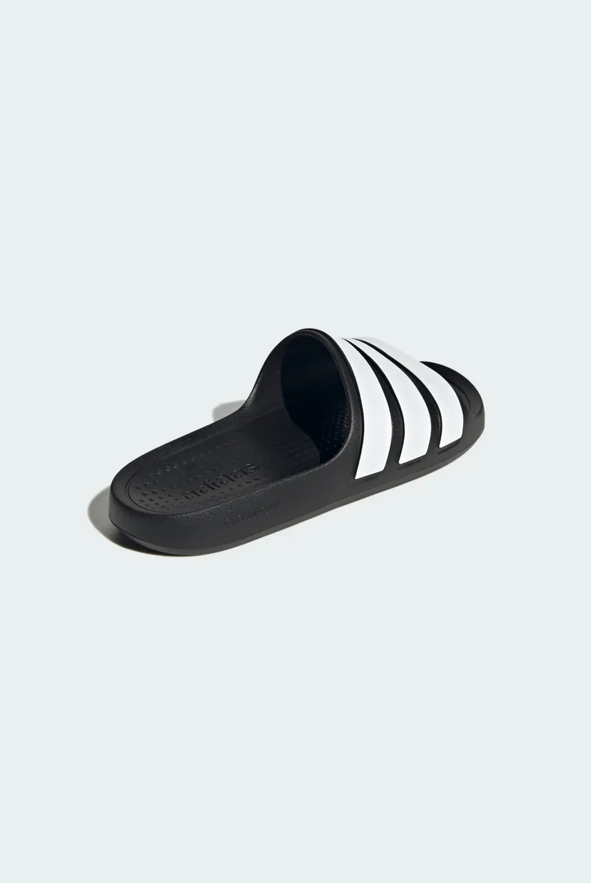 Чорні слайдери Adilette Flow 5