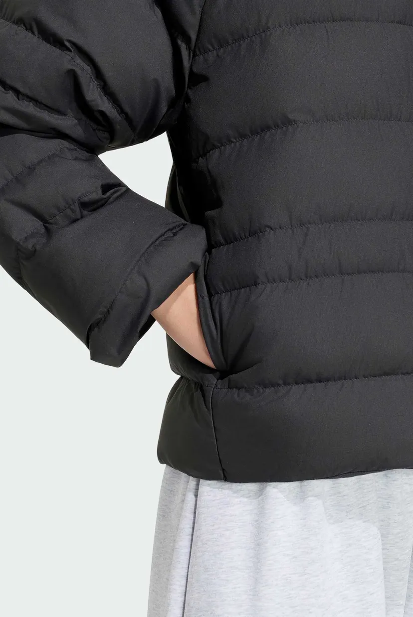 Жіноча чорна куртка ESSENTIALS PACKABLE INSULATED 4