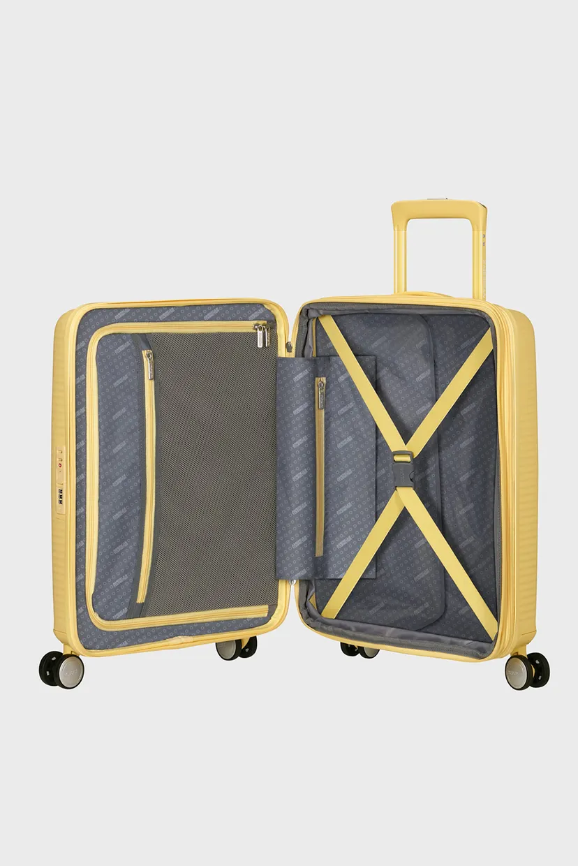 Желтый чемодан 55 см SOUNDBOX PASTEL YELLOW 4