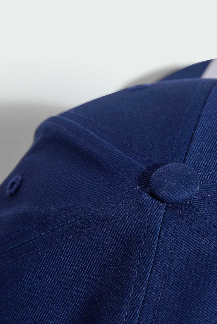 Синяя кепка 3-Stripes New Logo Baseball 4
