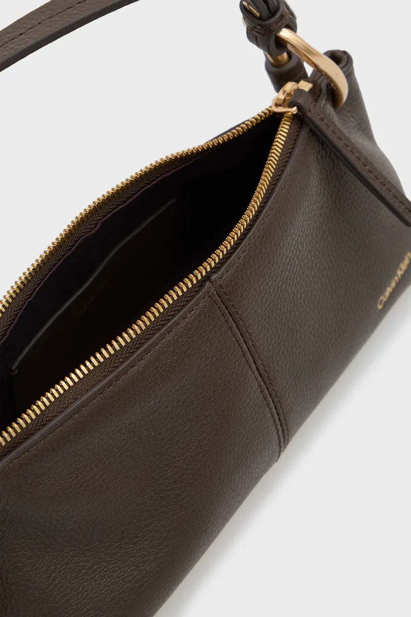 Женская темно-коричневая кожаная сумка SLOUCHY LEATHER SMALL CONV 6