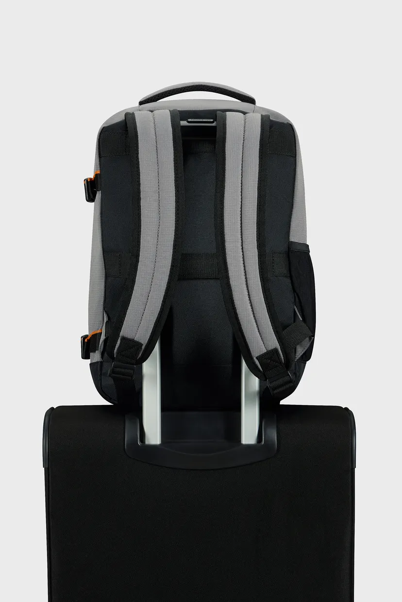 Сірий рюкзак TAKE2CABIN DARK GREY 6
