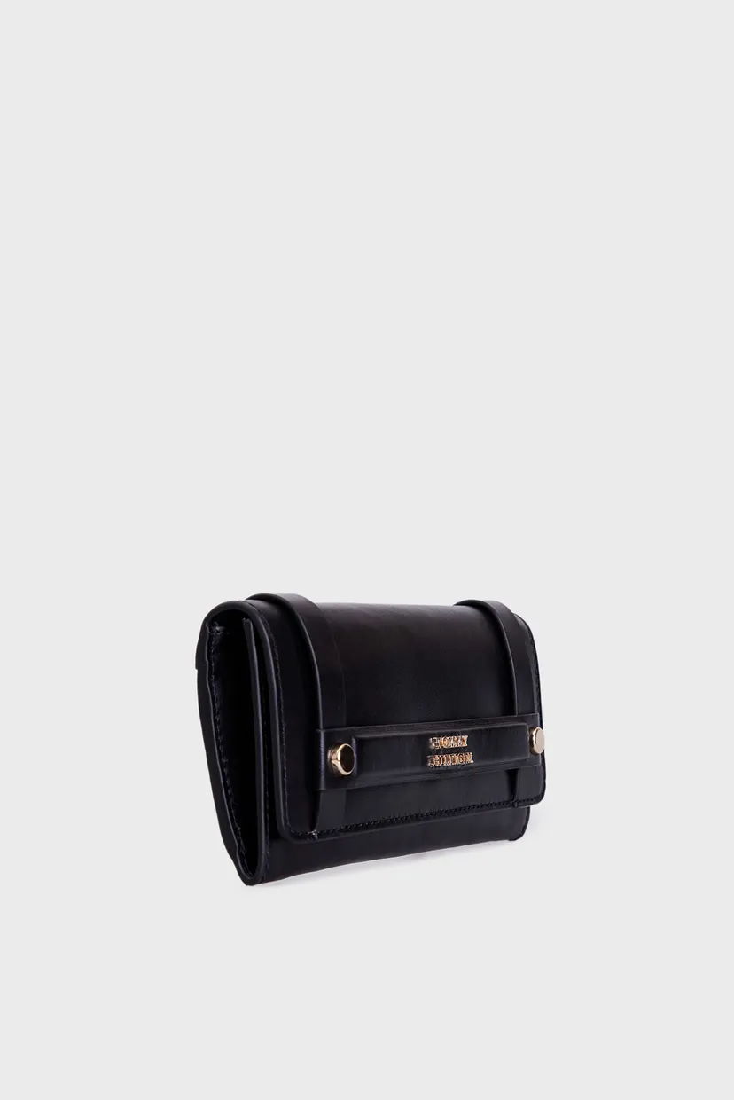 Жіночий чорний шкіряний гаманець TH HERITAGE LEATHER LRG FLAP 2
