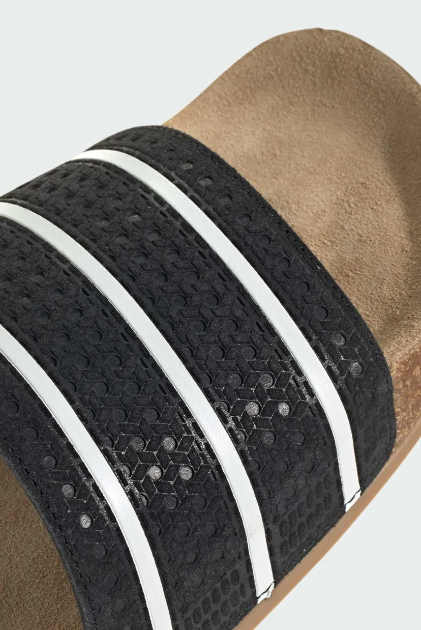 Чорні слайдери Adilette 8