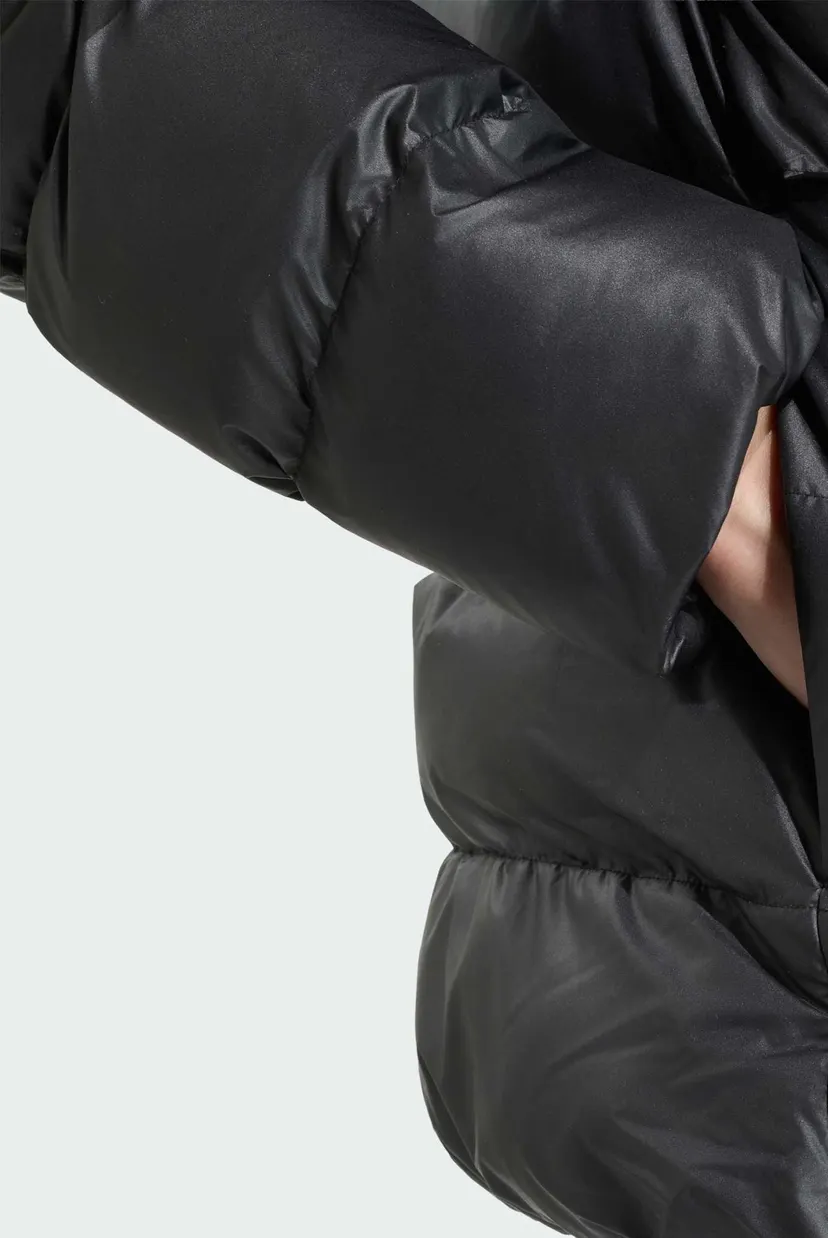 Чоловіча чорна куртка ESSENTIALS INSULATED 5