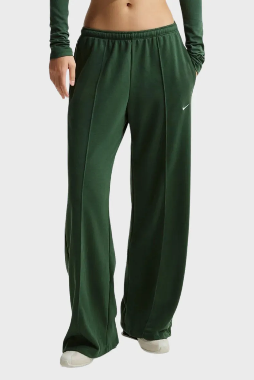 Женские зеленые спортивные брюки Nike II3978-323 — MD-Fashion