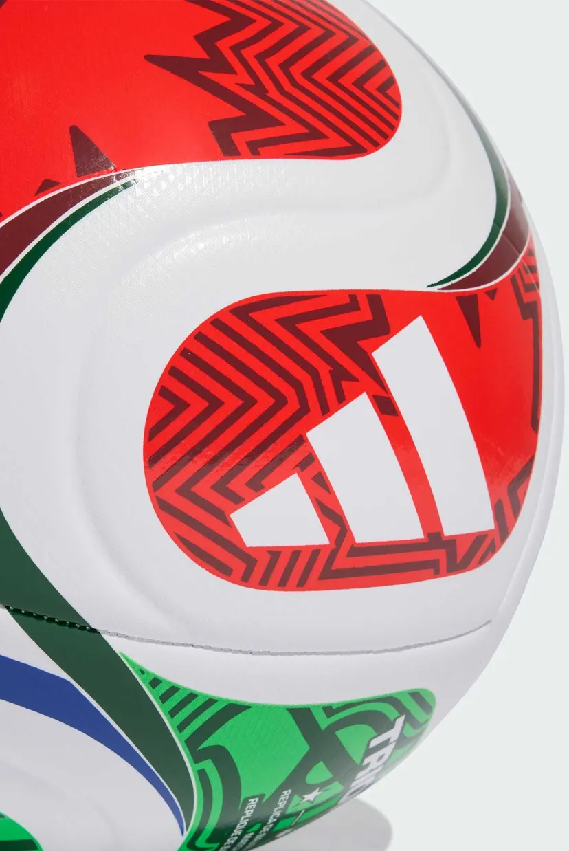 Белый мяч FIFA World Cup 26™ Trionda 3